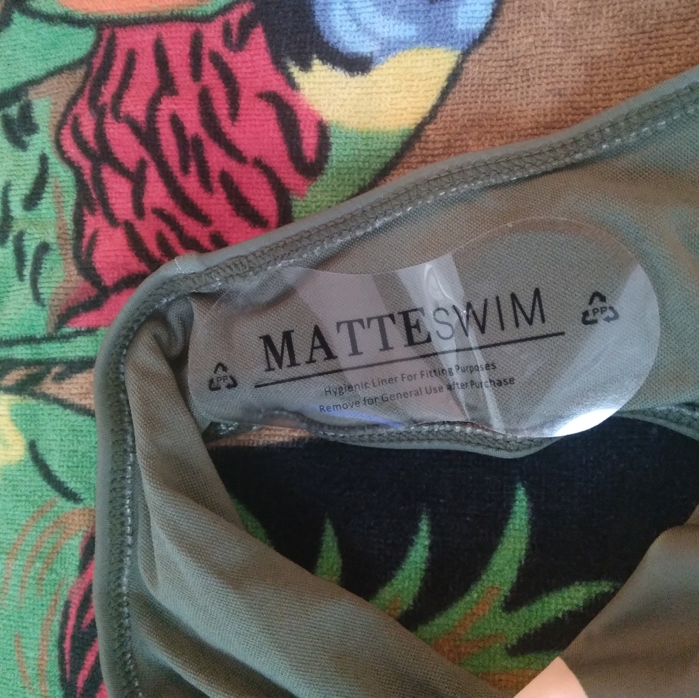 NEW MATTESWIM ONE PIECE SWIMSUIT - Picture 3 of 5